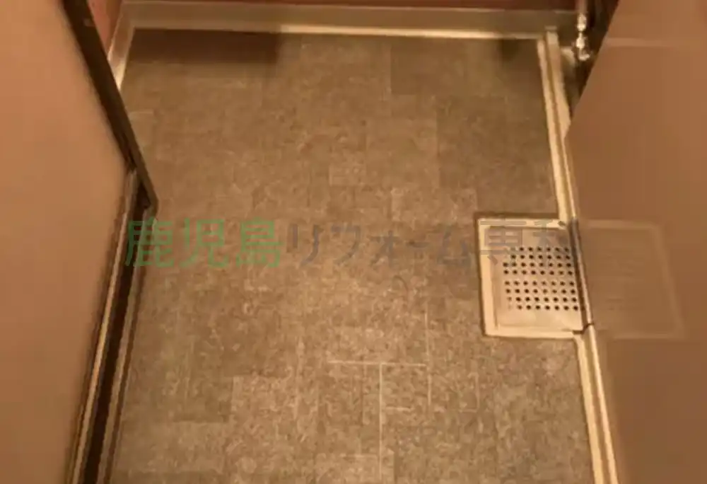 浴室の床材張り替え工事後