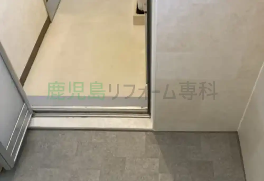 浴室の壁・床・天井張り替え工事後